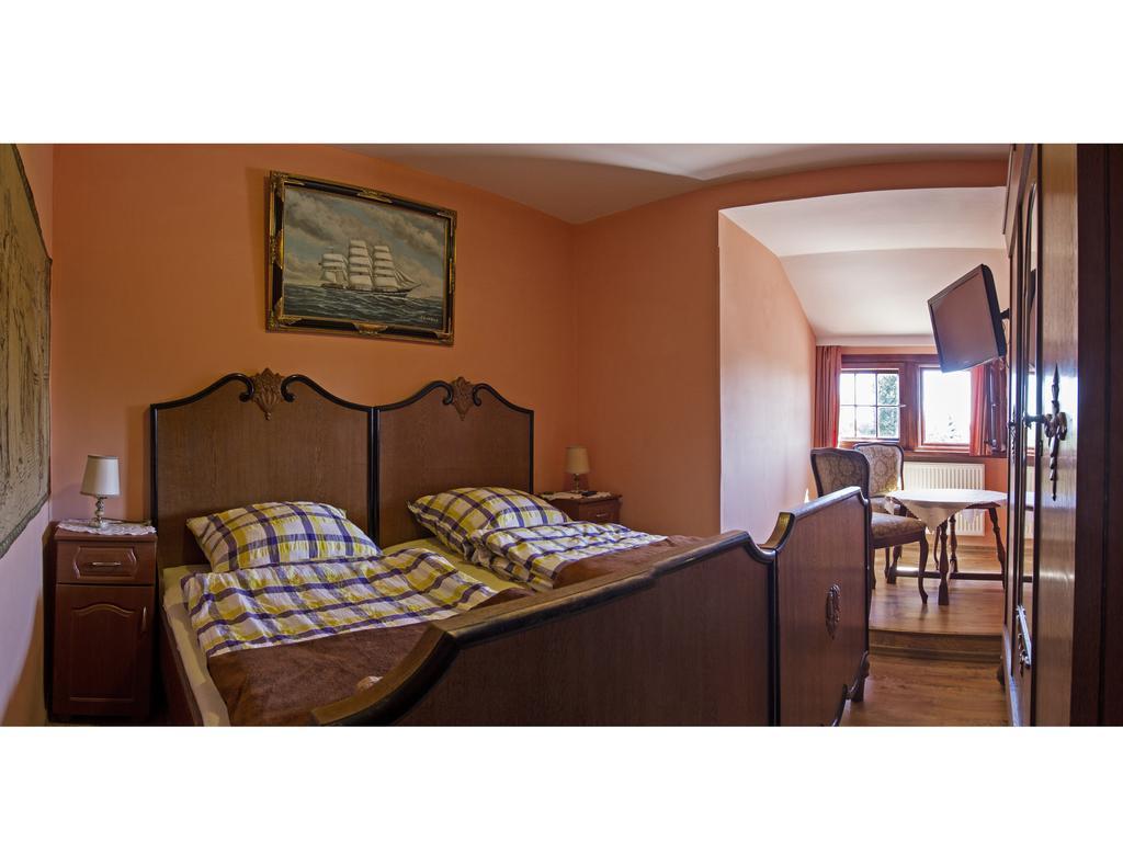 Villa Bergera Dzierżoniów 客房 照片