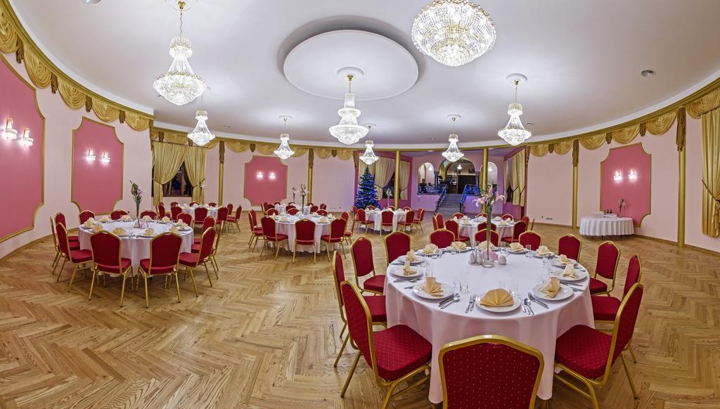 Villa Bergera Dzierżoniów 外观 照片